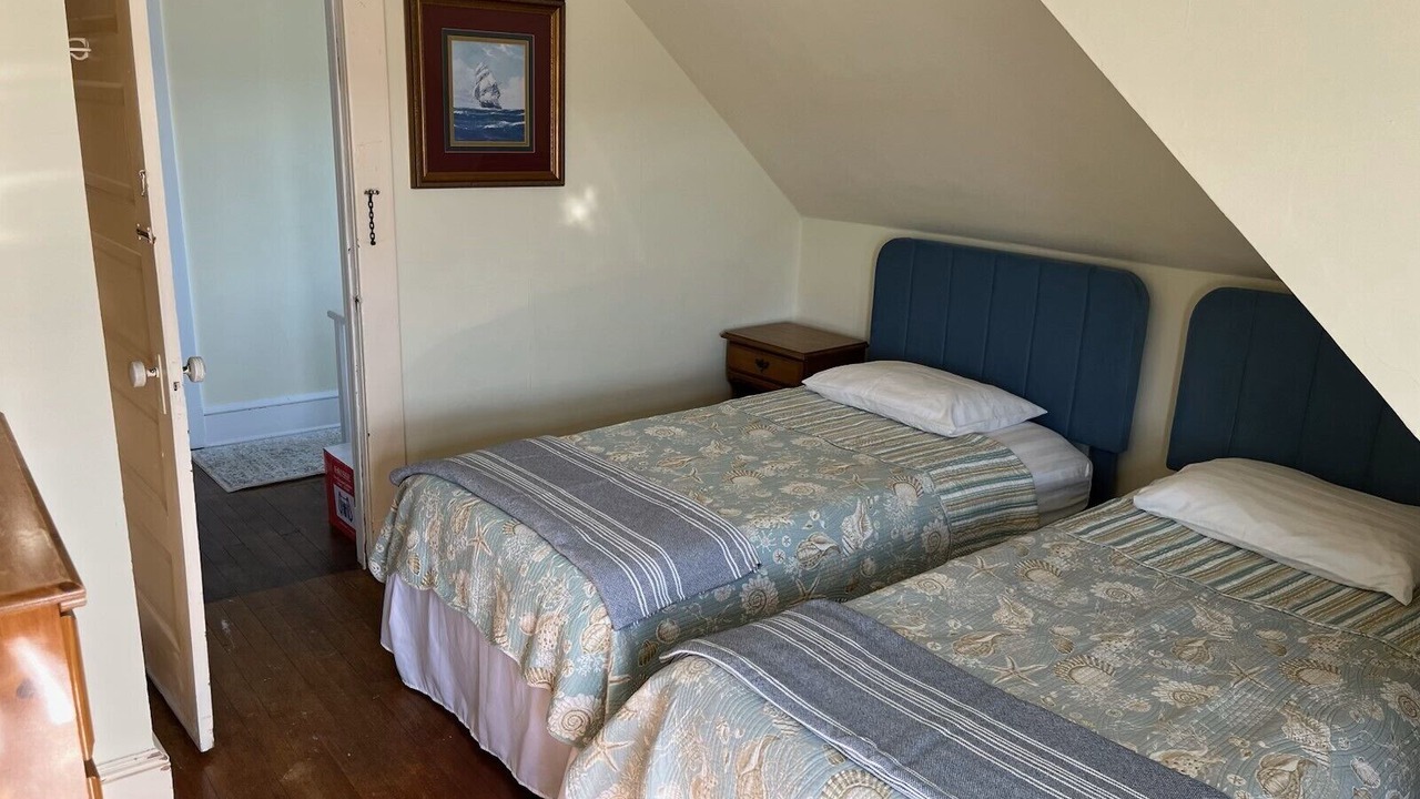 Photo of Bedroom in Avon by the Sea