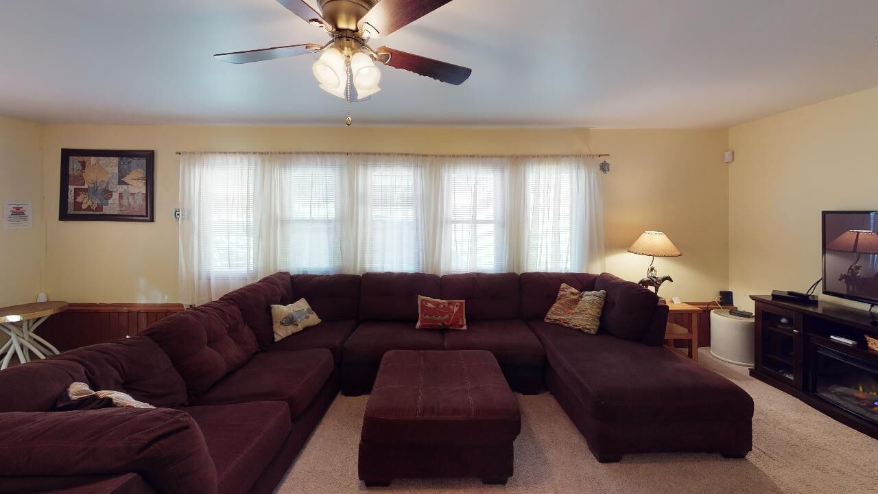 Photo of Livingroom in Nelsonville