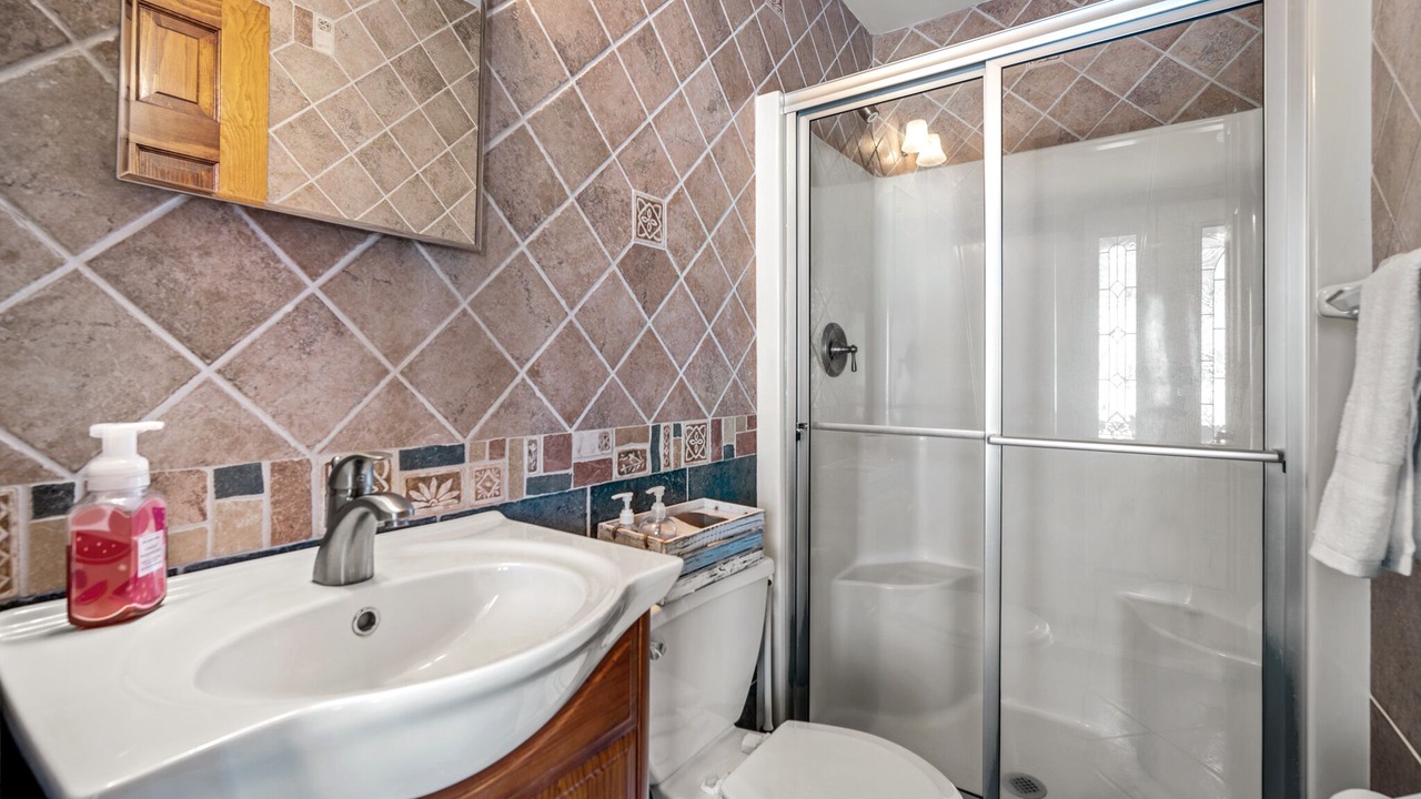 Photo of Bathroom in Beach Haven Terrace