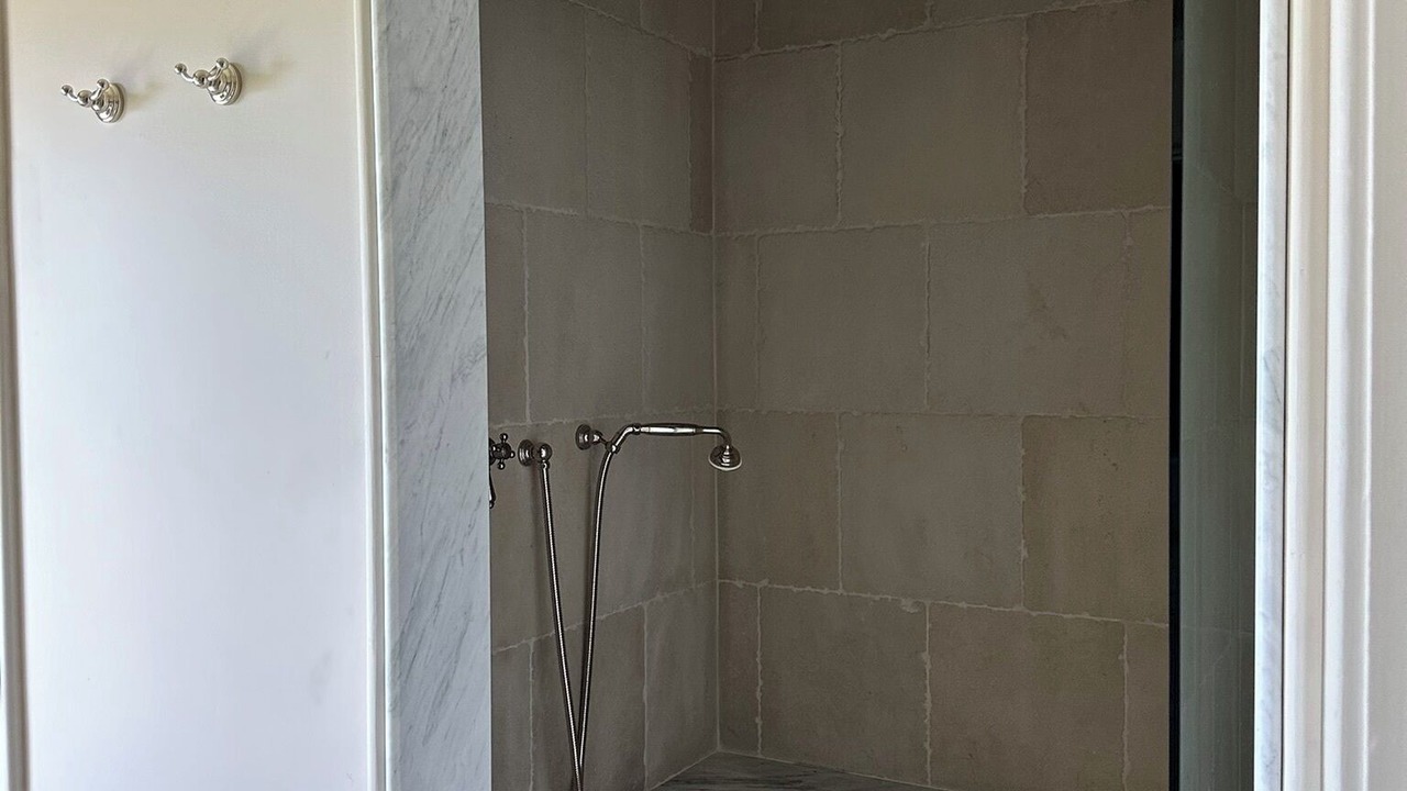 Photo of Bathroom in Tracys Landing
