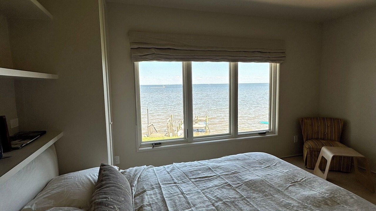 Photo of Bedroom in Tracys Landing