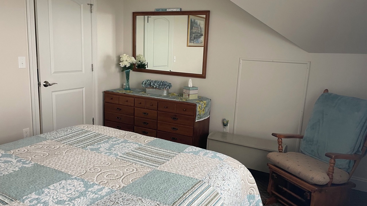 Photo of Bedroom in Granville Summit
