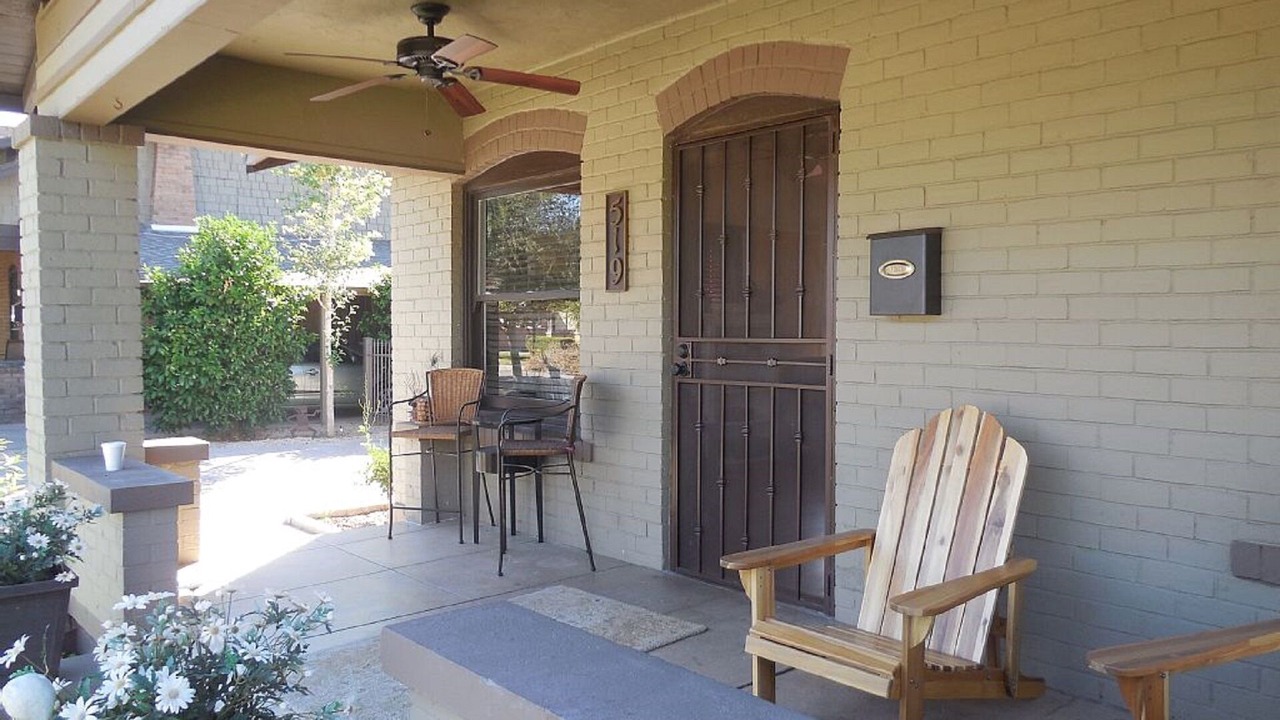 Photo of Patio Balcony in Lynwood Place