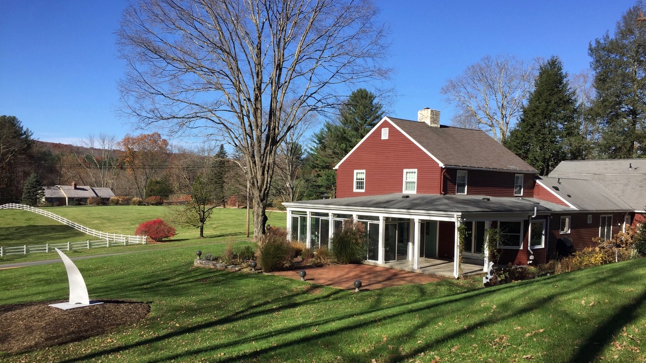 Photo of Outdoor in Woodbury