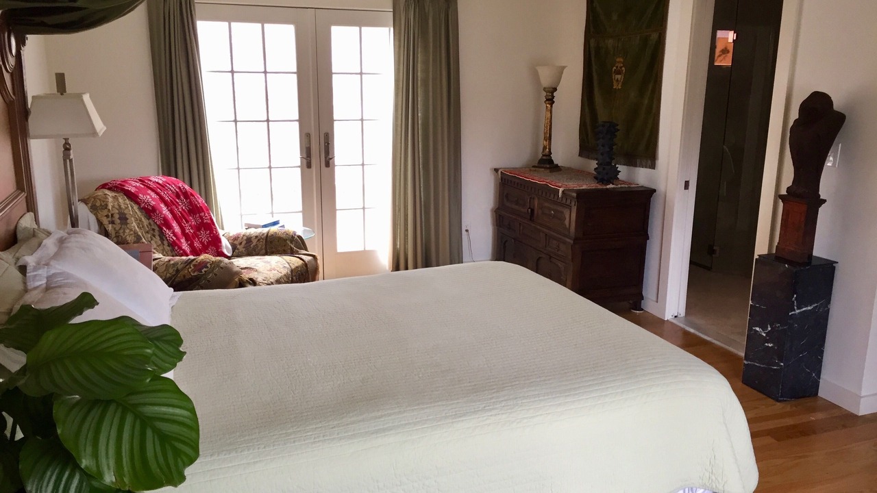 Photo of Bedroom in Woodbury
