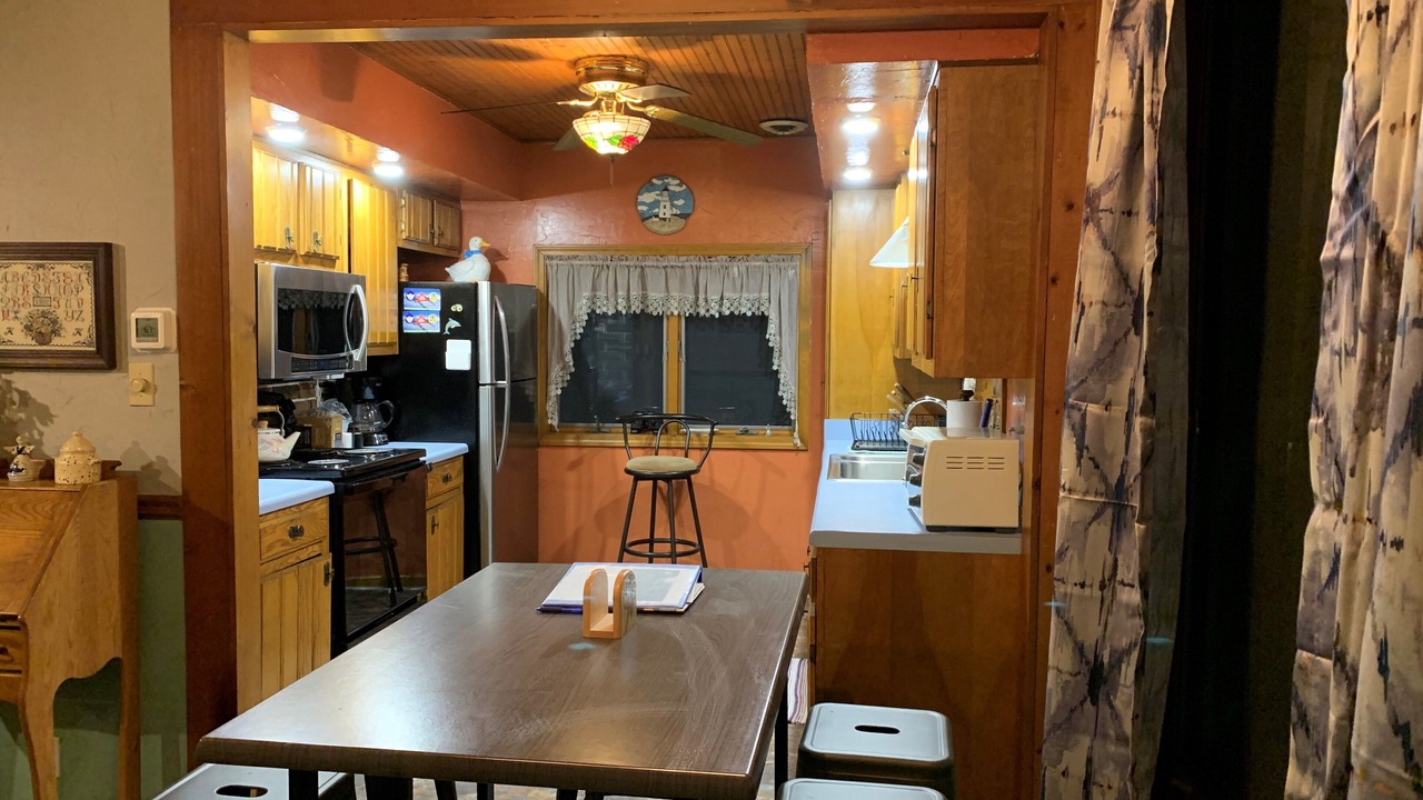 Photo of Kitchen in Canadohta Lake