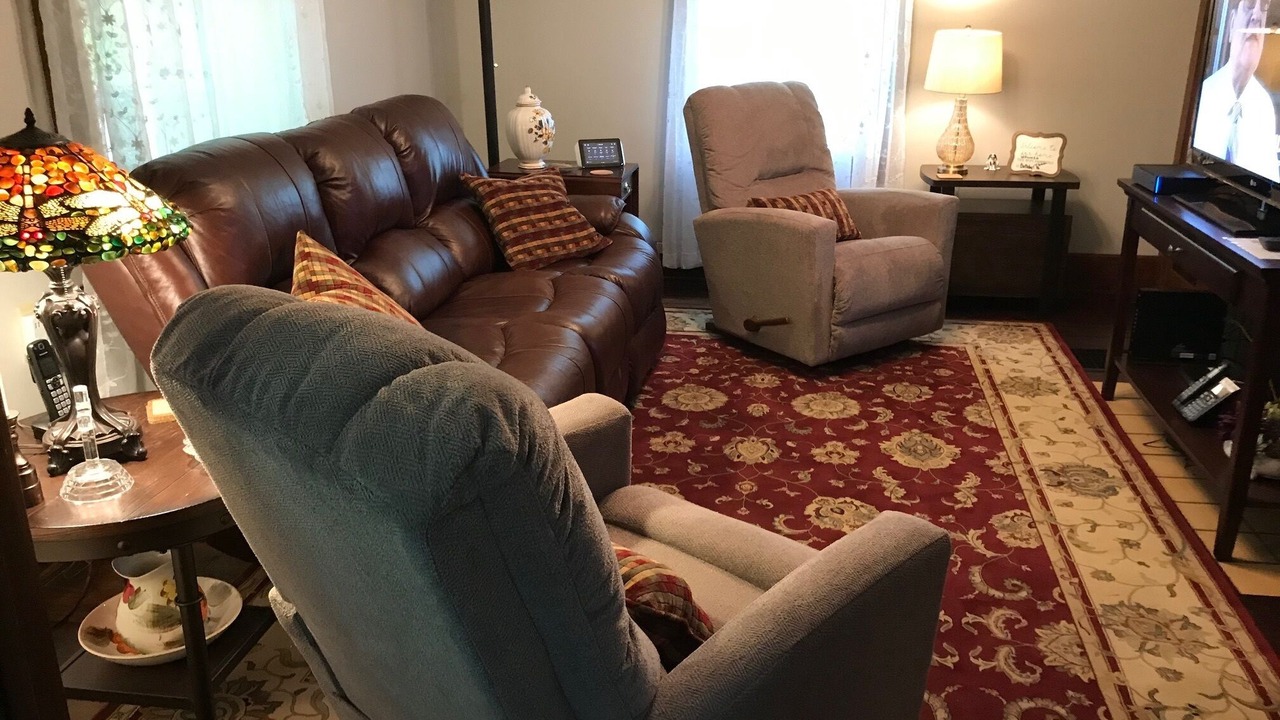 Photo of Livingroom in Booth