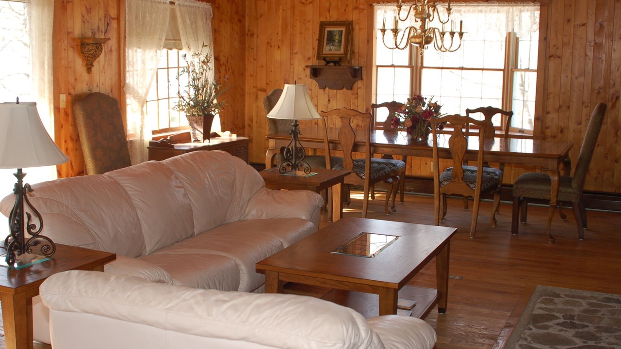 Photo of Livingroom in Tidioute
