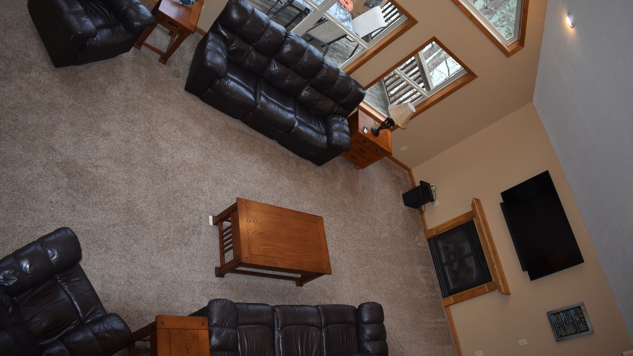 Photo of Bedroom in Lakeside Estates