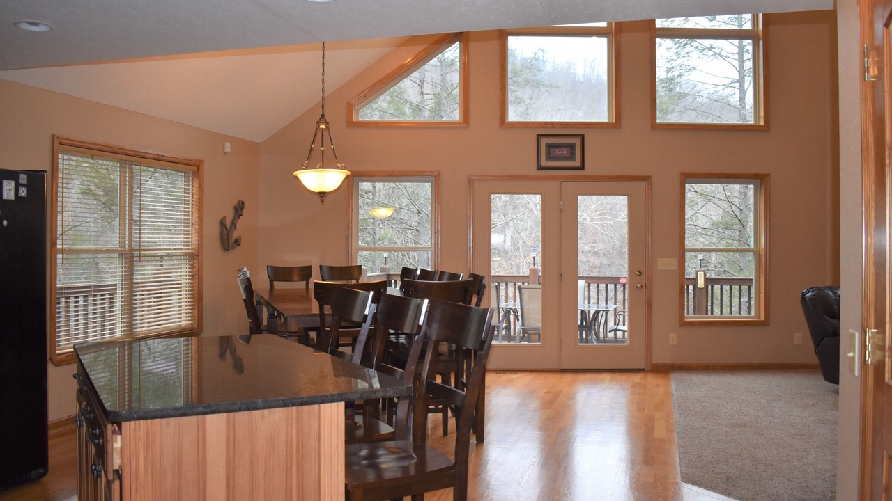 Photo of Bedroom in Lakeside Estates