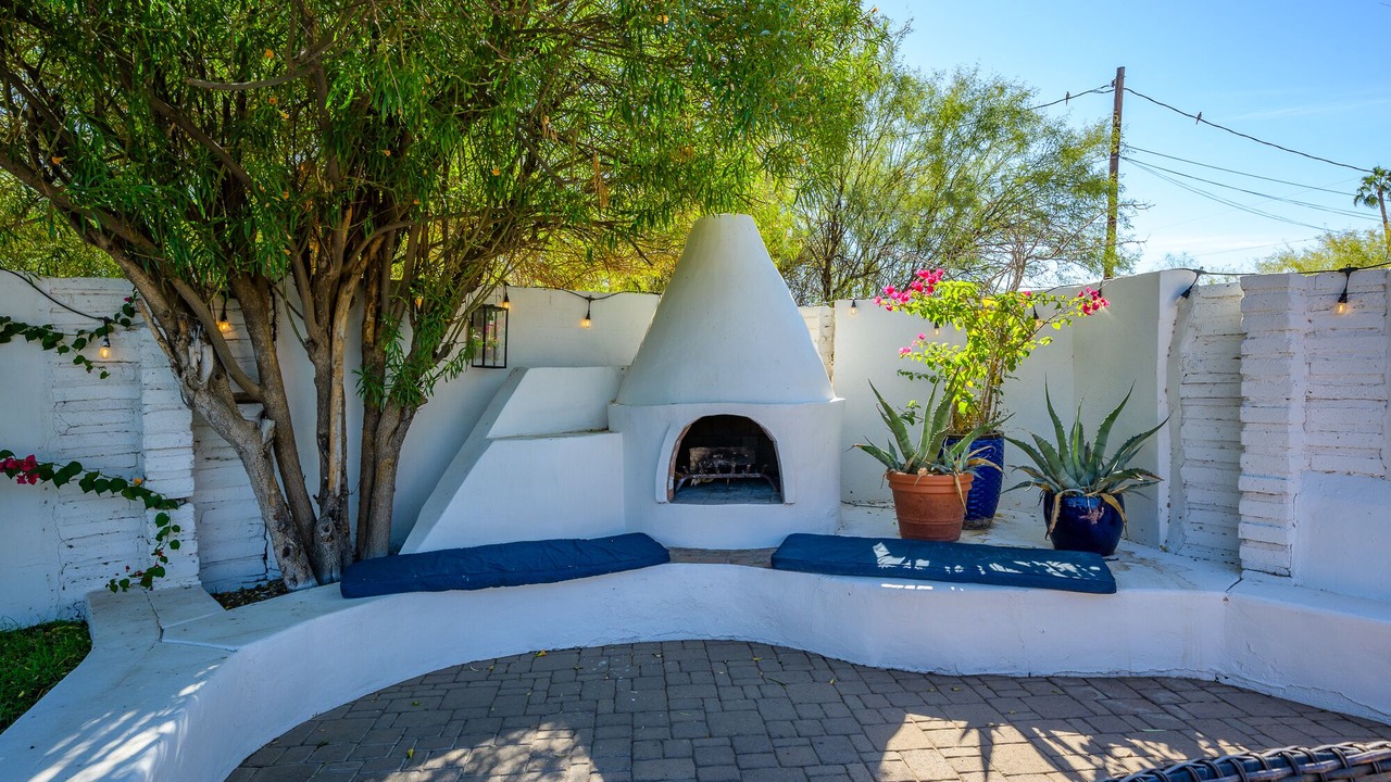 Photo of Livingroom in Central Scottsdale