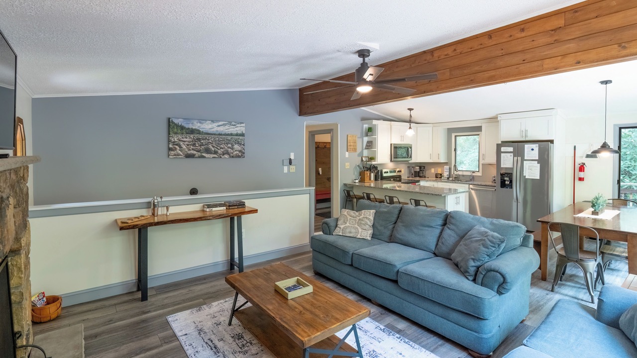 Photo of Livingroom in Lake Harmony