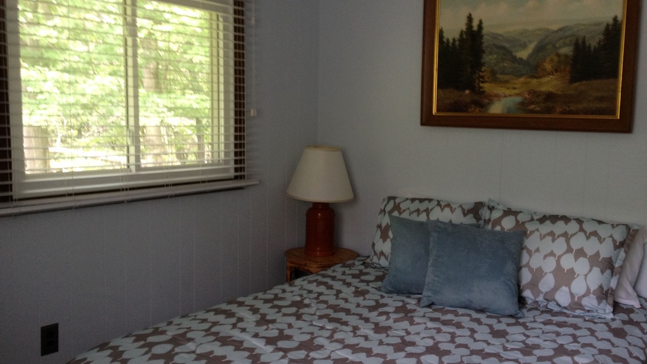 Photo of Bedroom in Pocono Lake