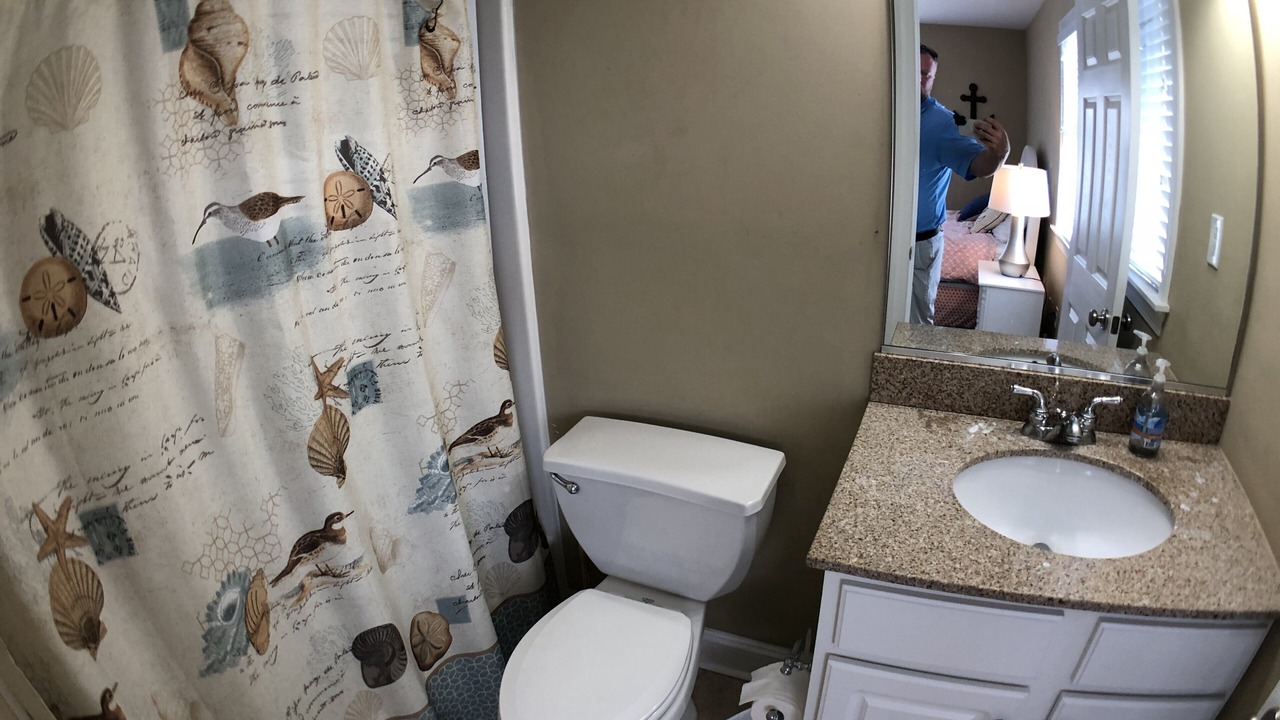 Photo of Bathroom in Townsend's Inlet