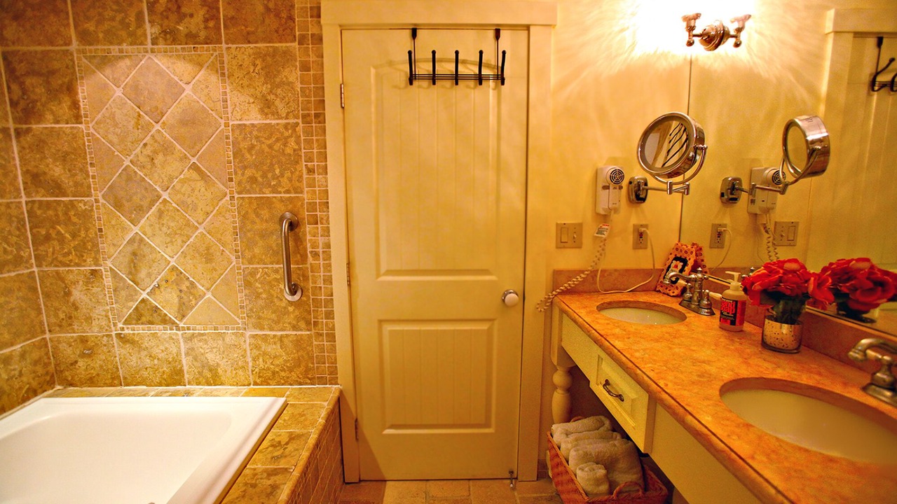 Photo of Bathroom in Vernon