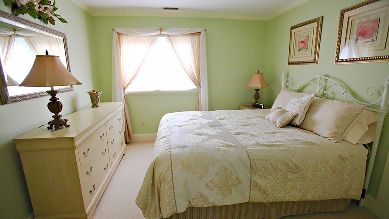 Photo of Bedroom in Vernon