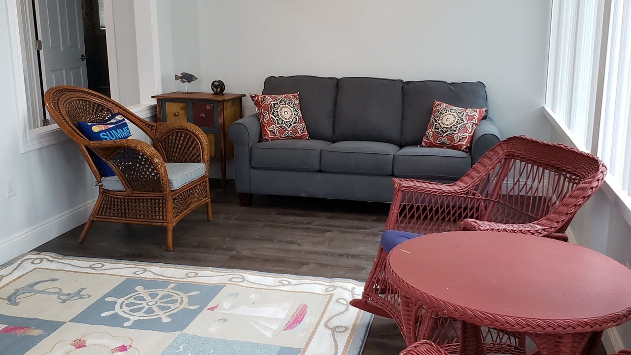 Photo of Livingroom in Huron