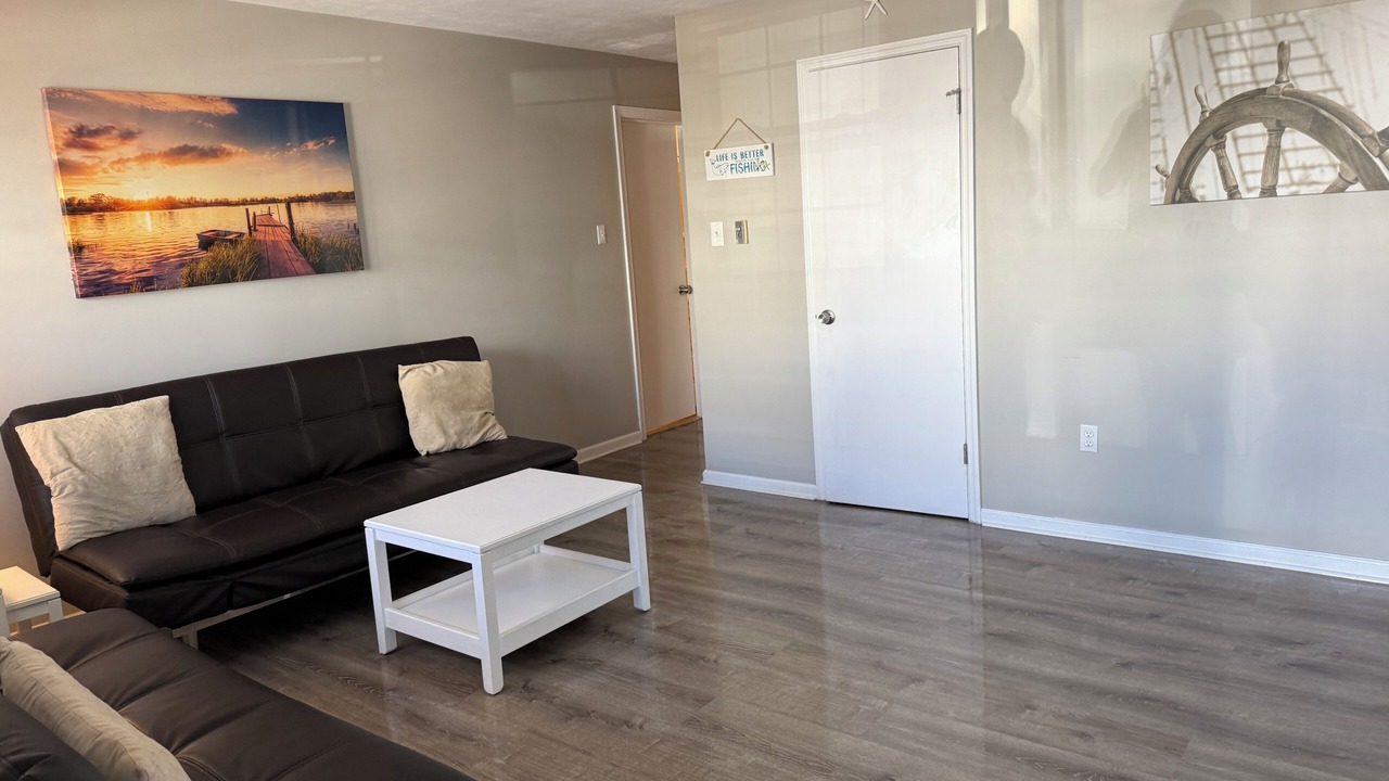 Photo of Livingroom in North End