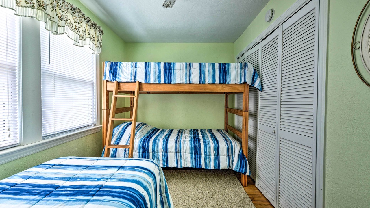 Photo of Bedroom in Wildwood Crest