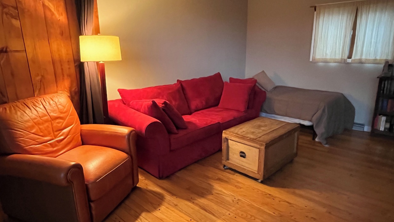 Photo of Livingroom in Clinton Corners