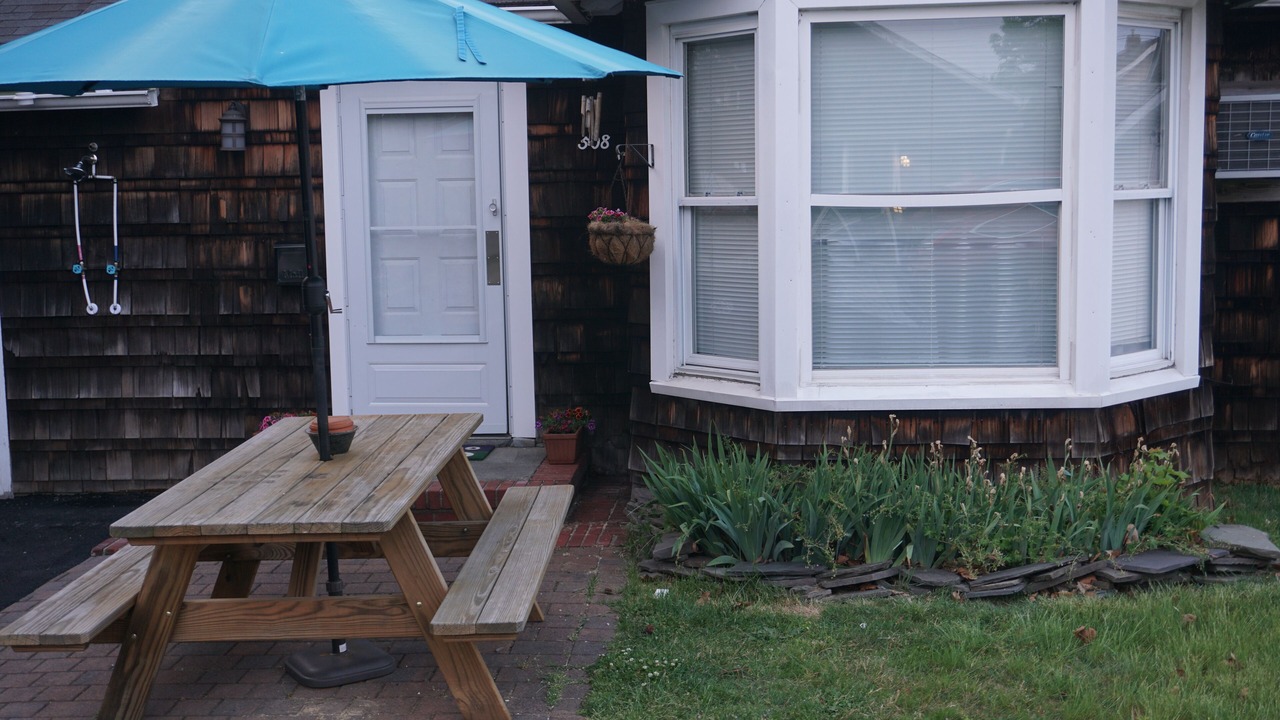 Photo of Outdoor in Wall