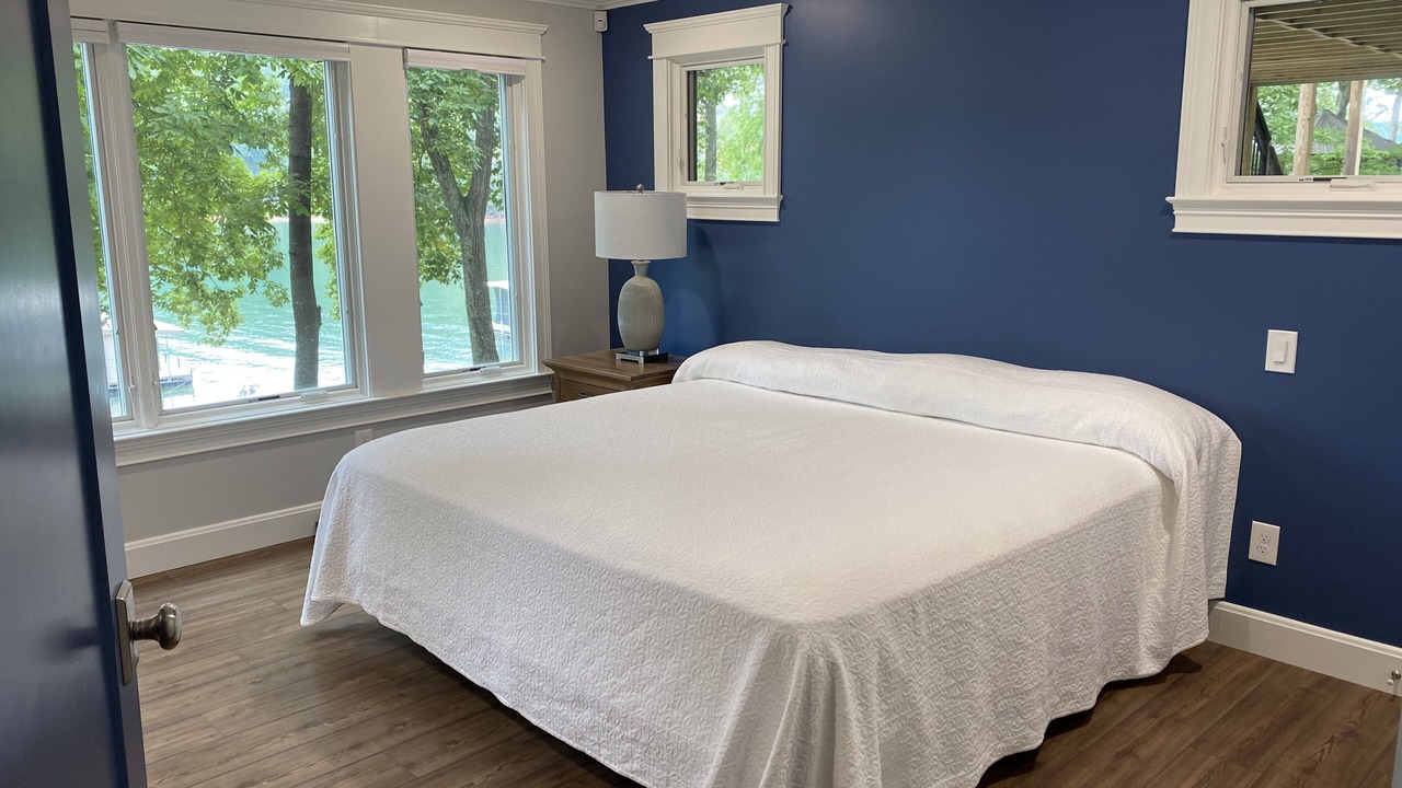 Photo of Bedroom in La Follette