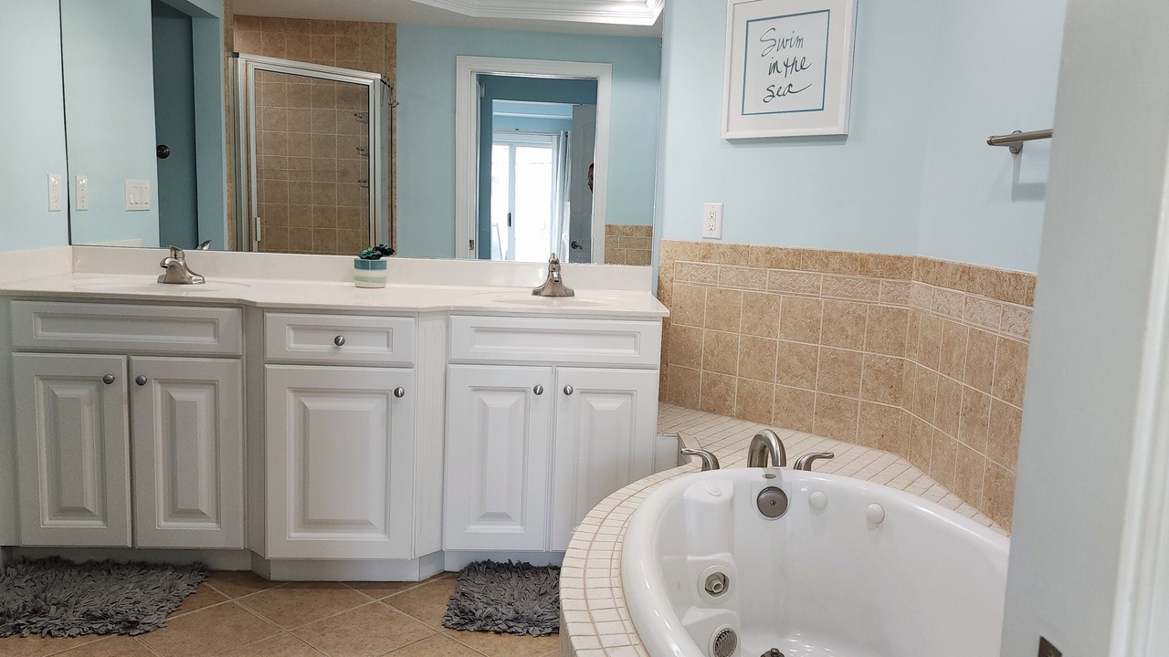 Photo of Bathroom in Midtown Ocean City