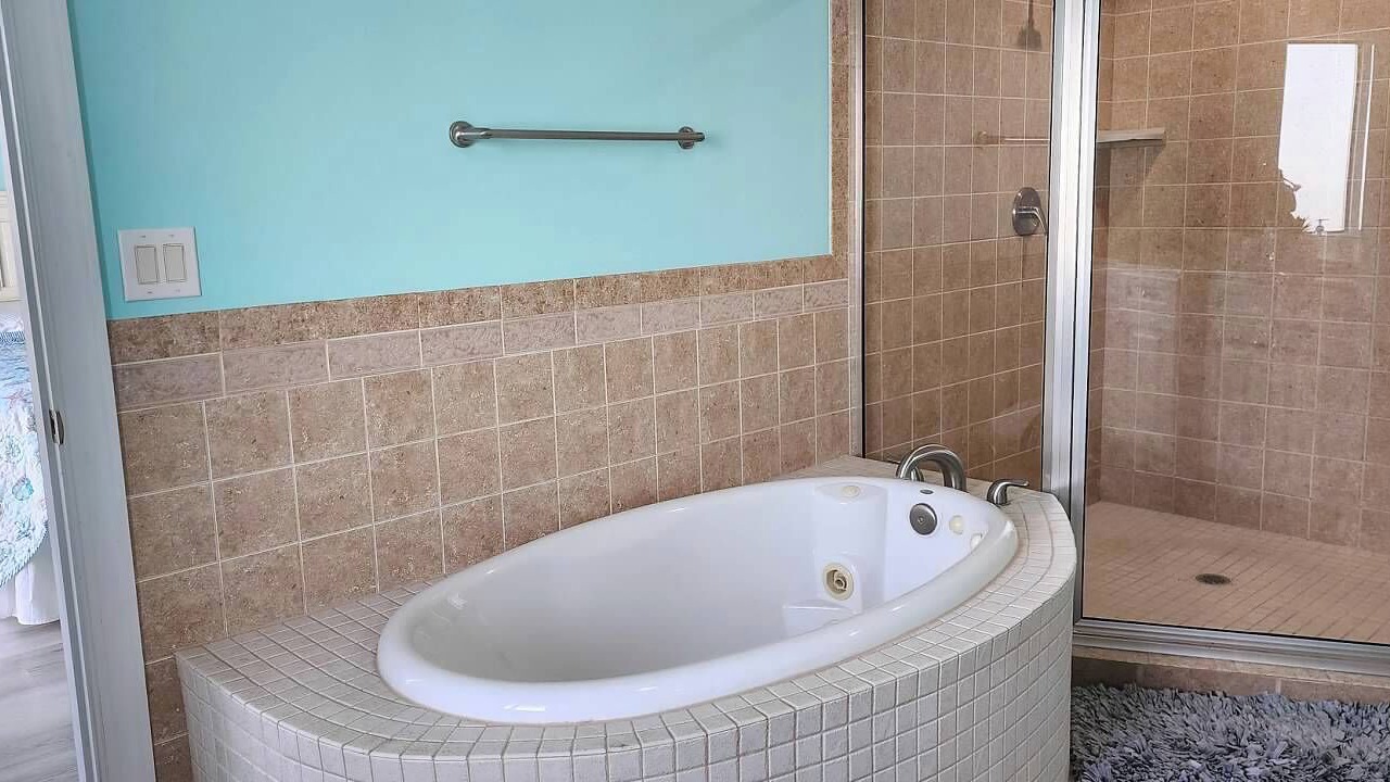 Photo of Bathroom in Midtown Ocean City