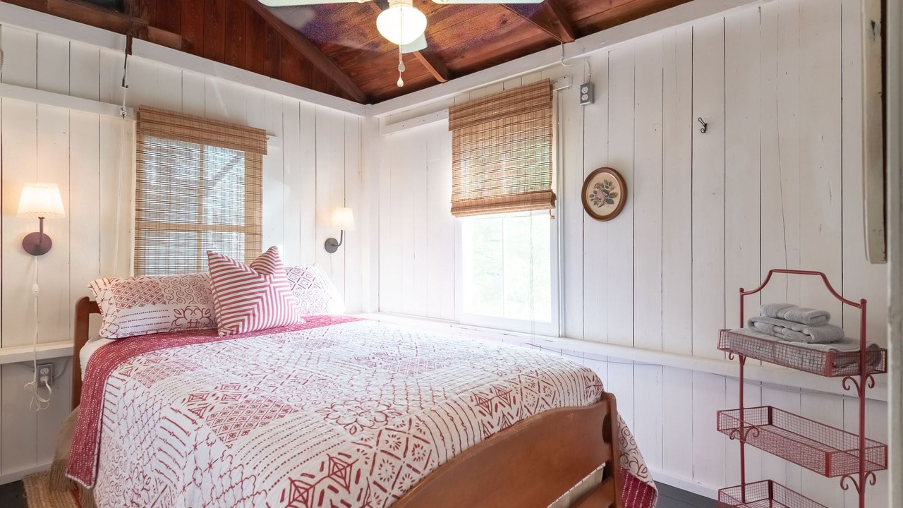 Photo of Bedroom in Town of Milo