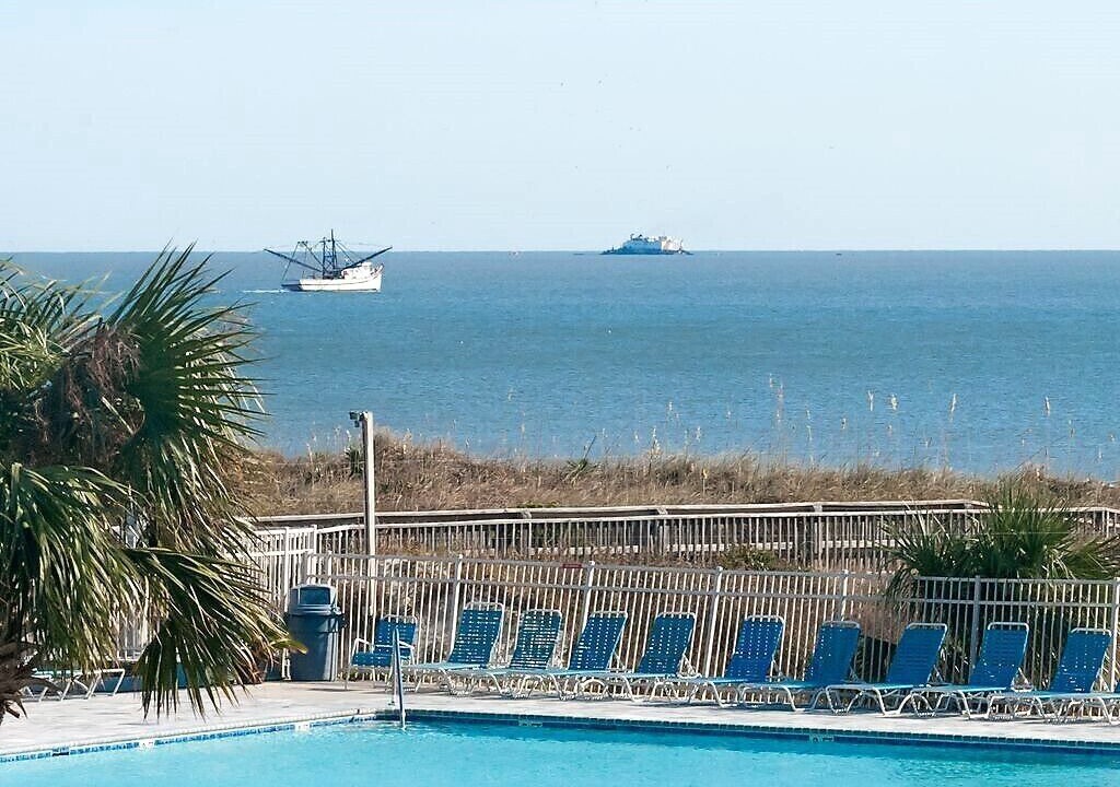 Photo of Outdoor in Folly Field