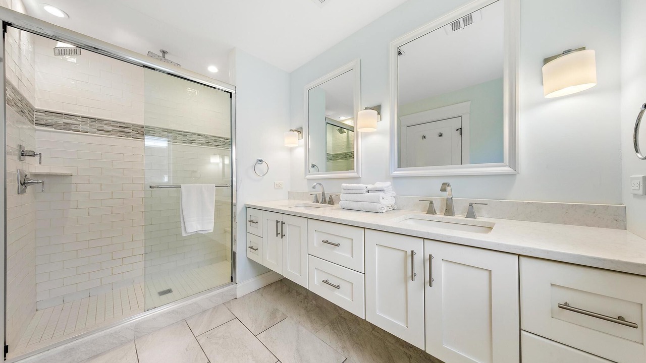 Photo of Bathroom in Surf City