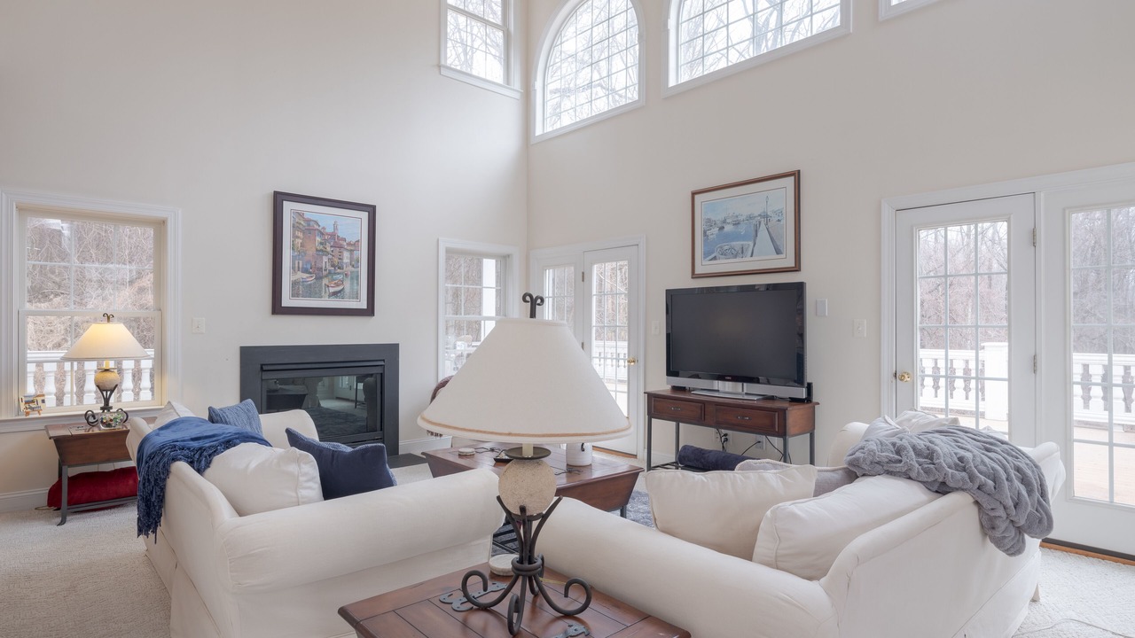 Photo of Livingroom in Cockeysville