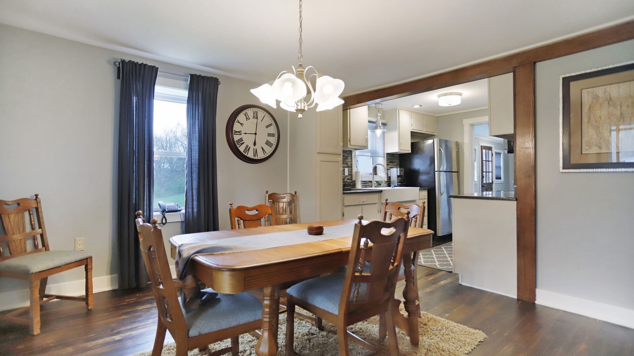 Photo of Livingroom in Big Cove Tannery