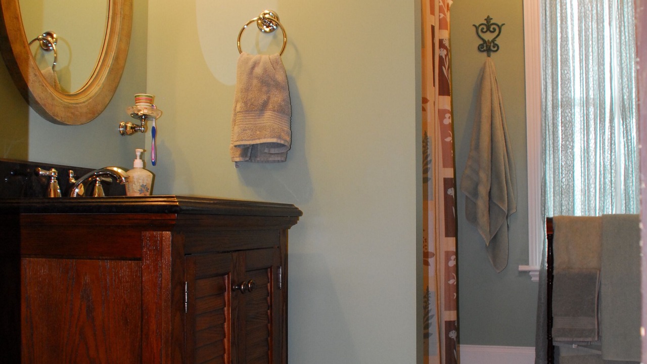 Photo of Bathroom in Confluence