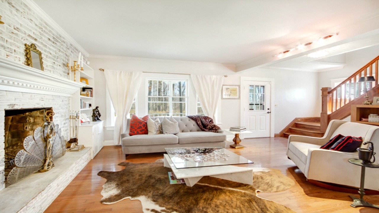 Photo of Livingroom in West Stockbridge