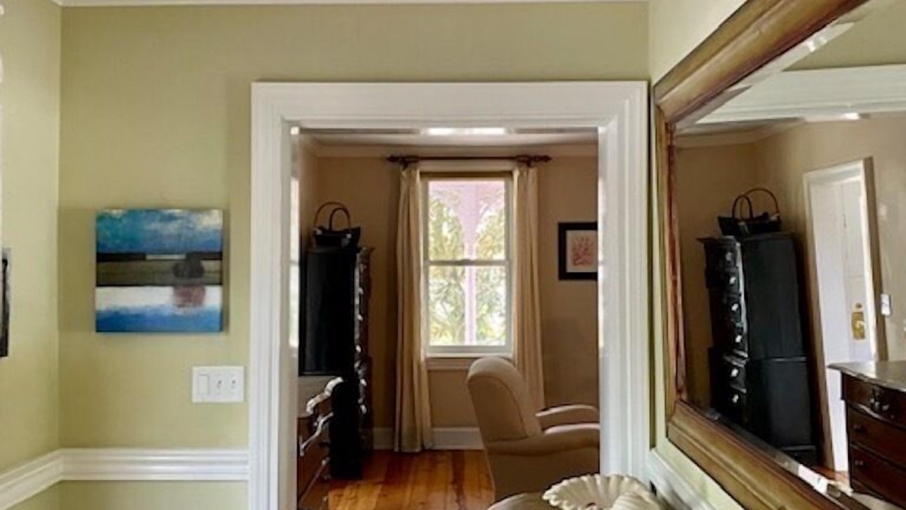 Photo of Bedroom in Historic District