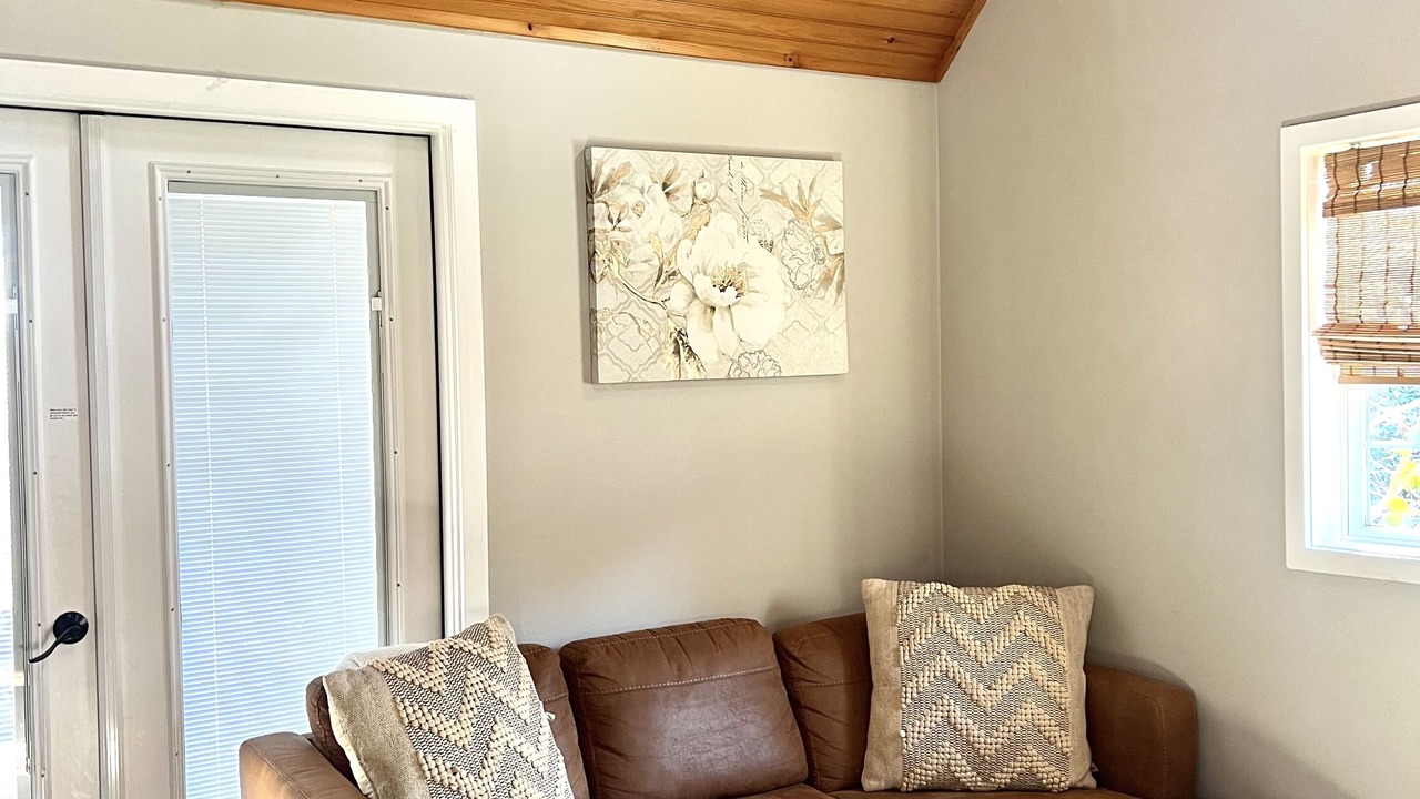 Photo of Livingroom in Wagontown
