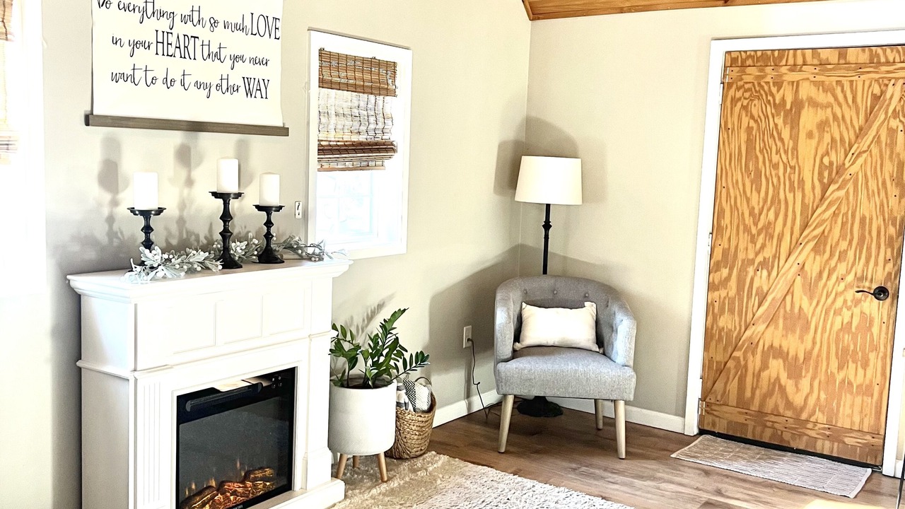 Photo of Livingroom in Wagontown