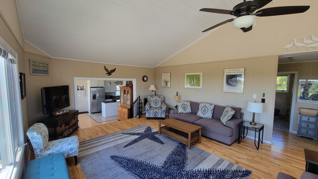 Photo of Livingroom in Barnegat Light