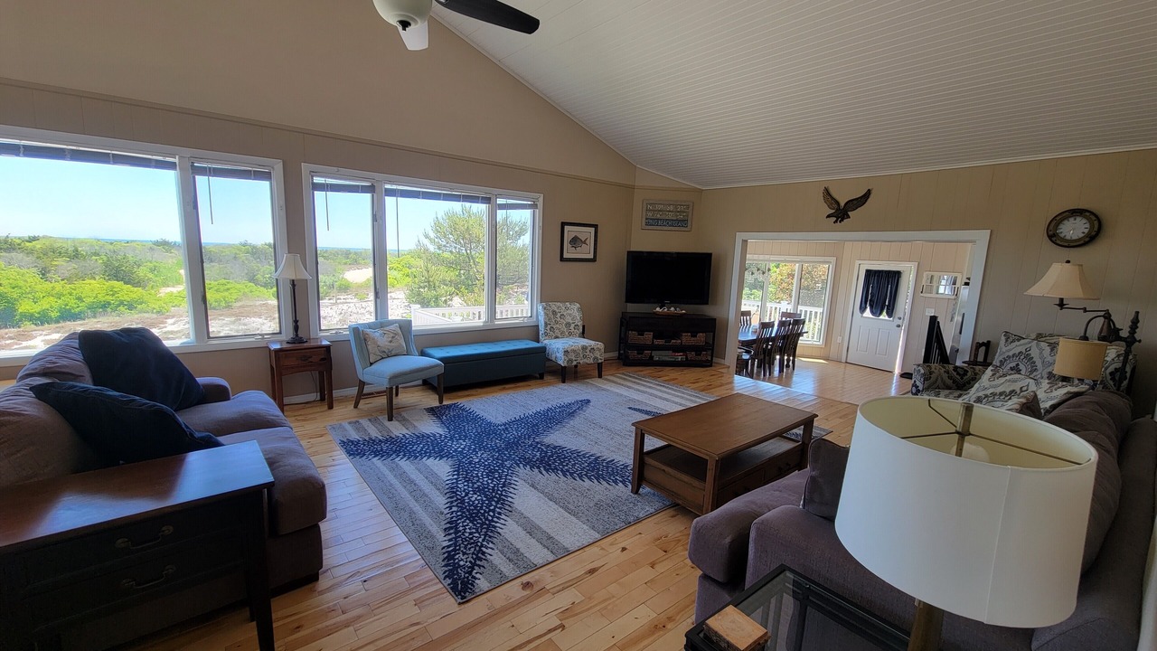 Photo of Livingroom in Barnegat Light