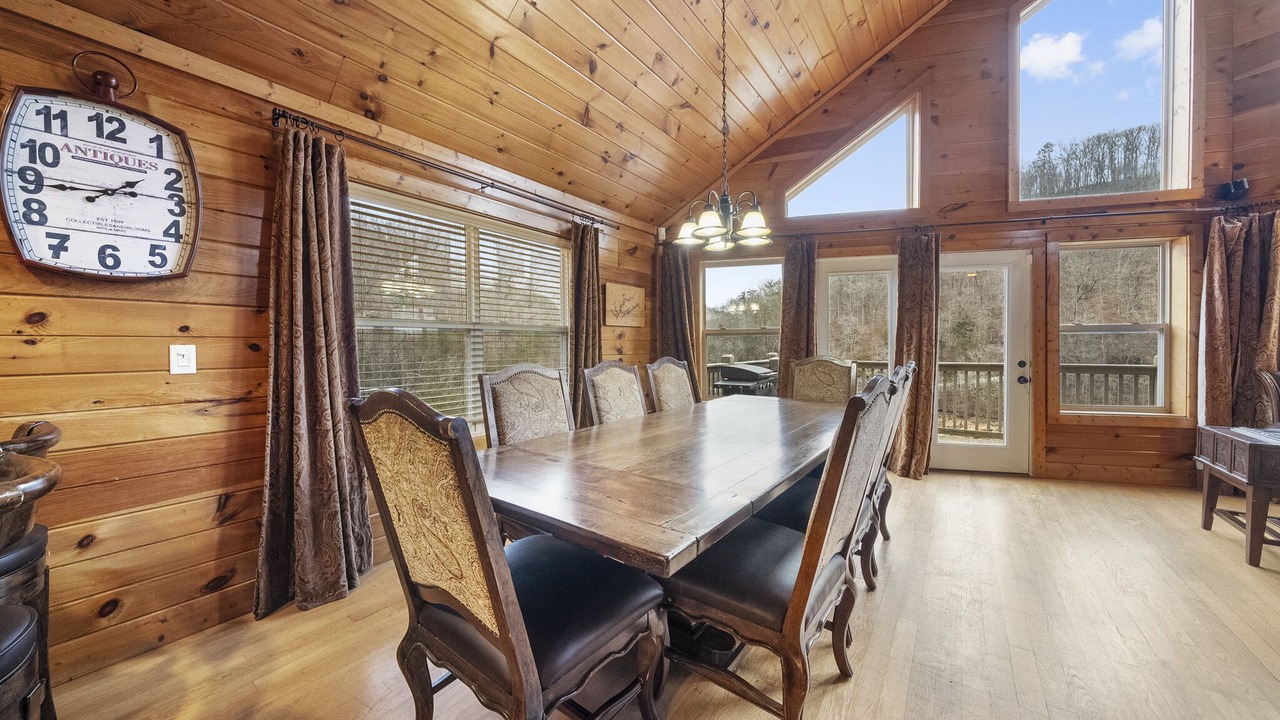 Photo of Bedroom in Lakeside Estates