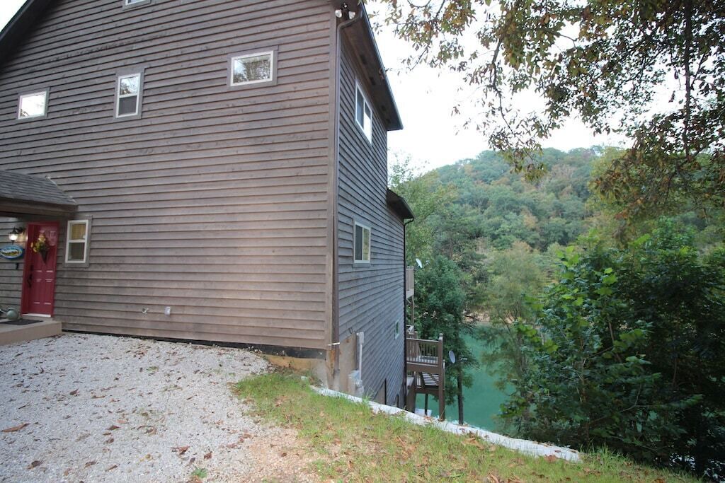 Photo of Others in Lakeside Estates
