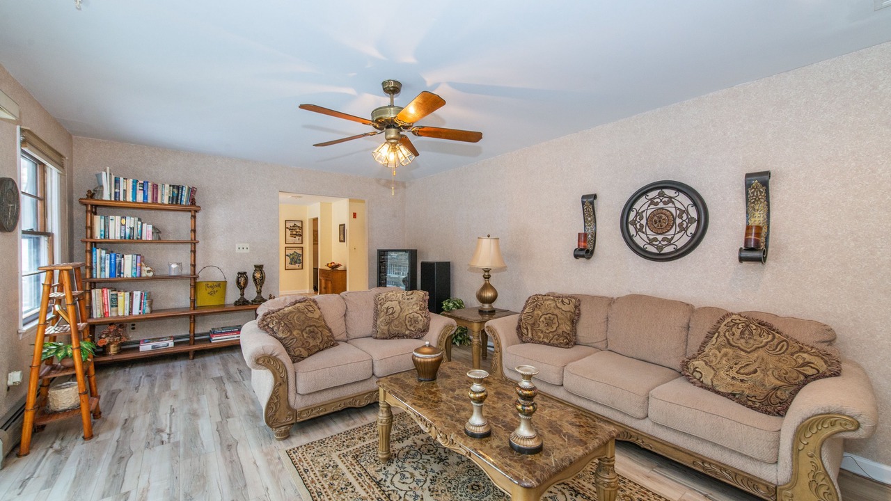 Photo of Bedroom in Morris Plains