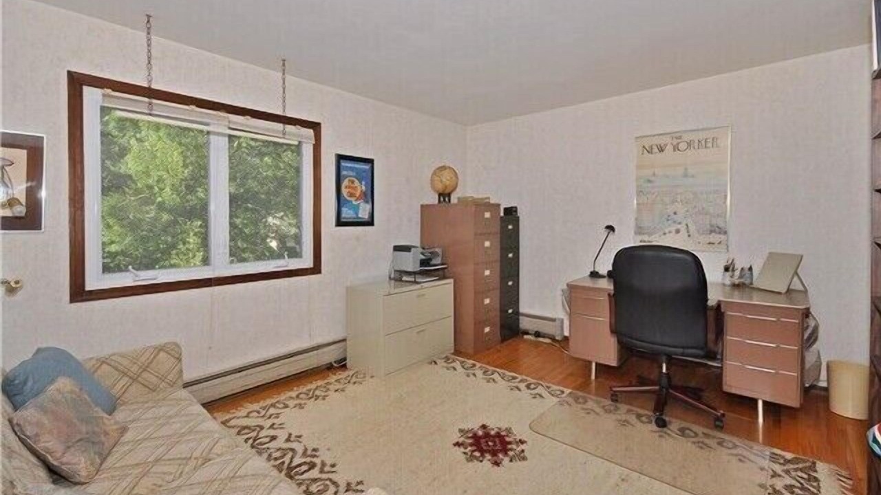 Photo of Livingroom in Morris Plains