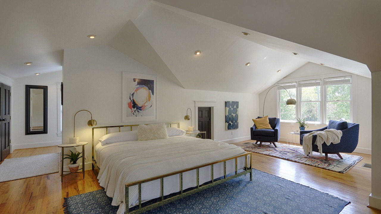 Photo of Bedroom in Belmont - Hillsboro