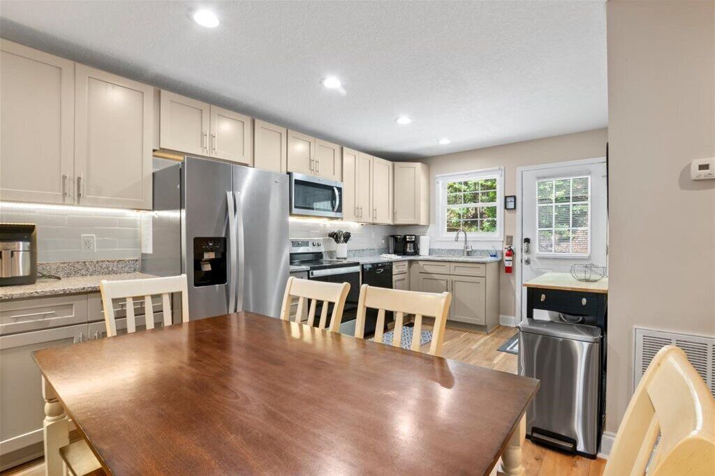 Photo of Kitchen in Sharps Chapel