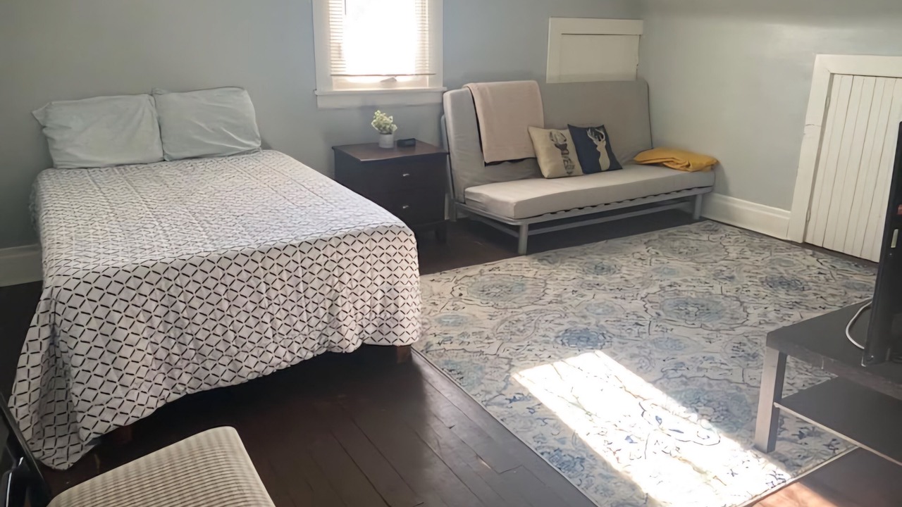 Photo of Bedroom in Newport