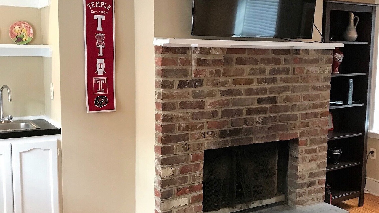 Photo of Livingroom in Gayborhood