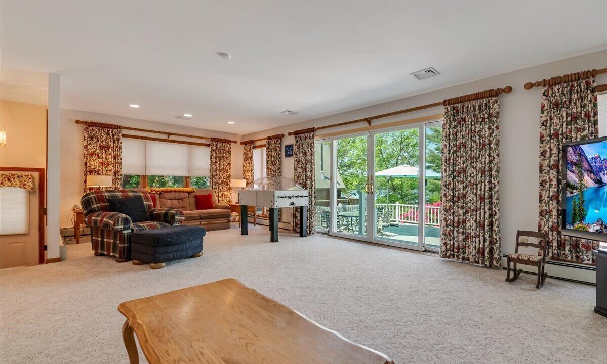 Photo of Outdoor in White Mills