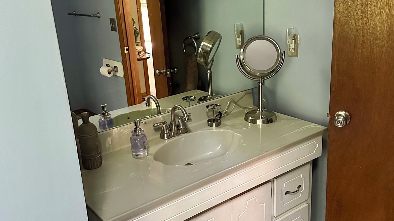 Photo of Bathroom in Hamlin